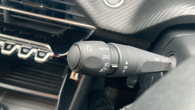 Peugeot 2008 100kW Active Premium+ 50kWh 5dr Auto Electric Estate